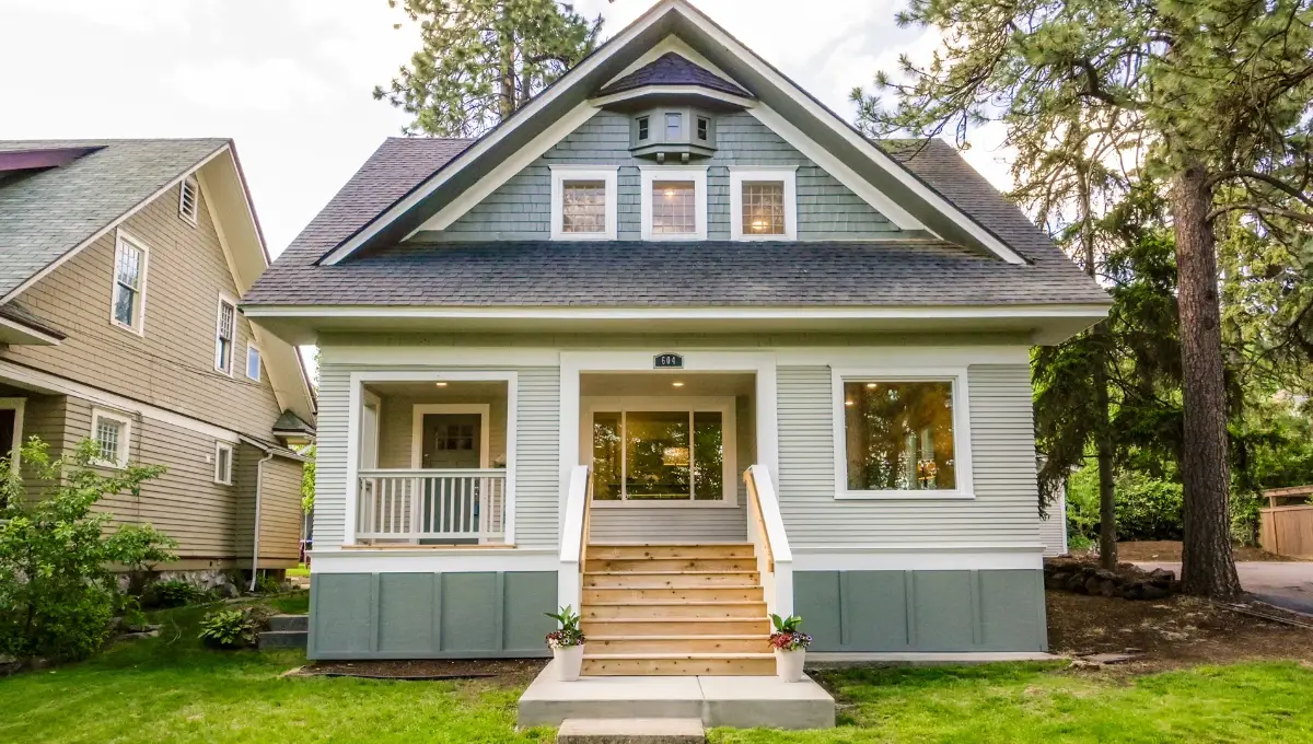 Professional house lifting is sometimes necessary when structural repairs are needs.