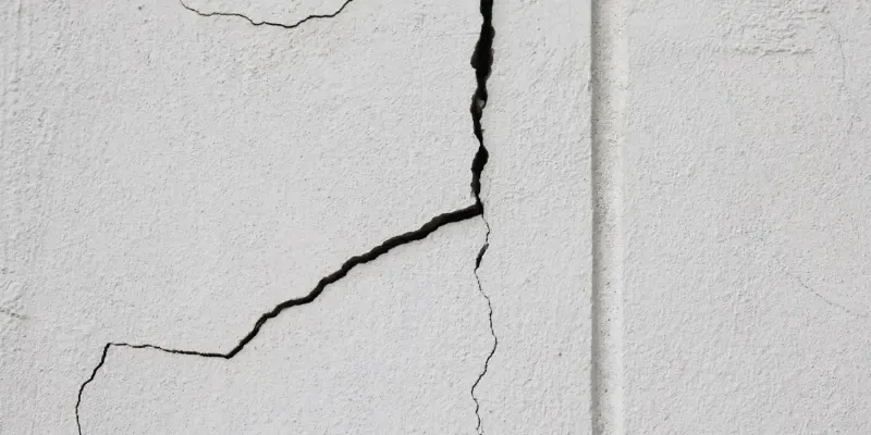 Basement crack